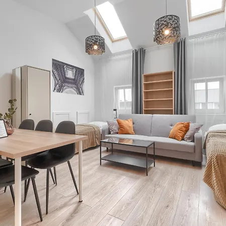 Kamienica Centrum 18 Apartman *
